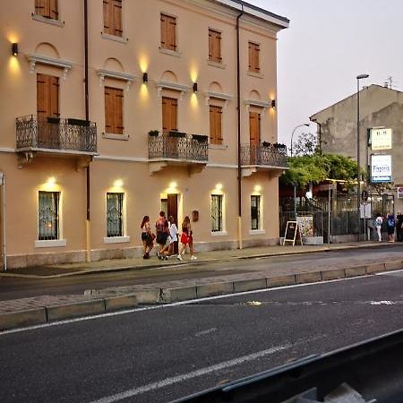 Il Glicine Hotel Verona Bagian luar foto